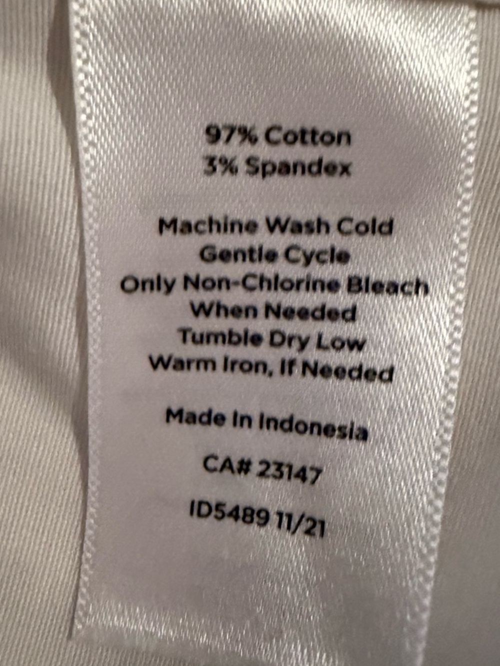 Talbots Non-iron Sleeveless White Perfect Shirt, size 10 - Picture 6 of 6
